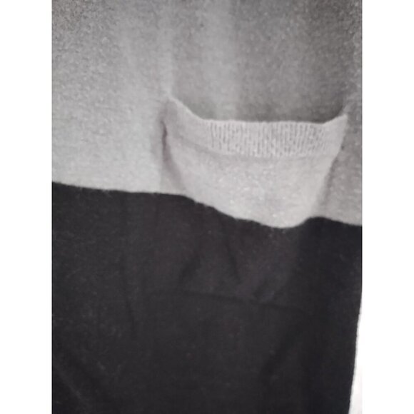 Chloe + Jasmine Womens 1X Gray and Black Cardigan, Rayon, Polyester, Nylon. - Picture 6 of 9